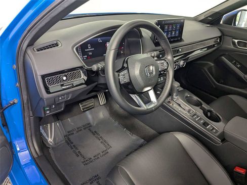 Used 2024 Honda Civic Sport Touring image 11