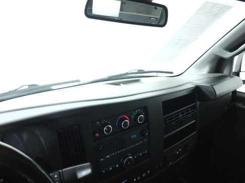 Used 2019 Chevrolet Express 2500 w/ Driver Convenience Package RWD image 16