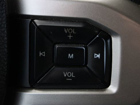 Used 2020 Ford F250 Lariat w/ Lariat Ultimate Package image 30