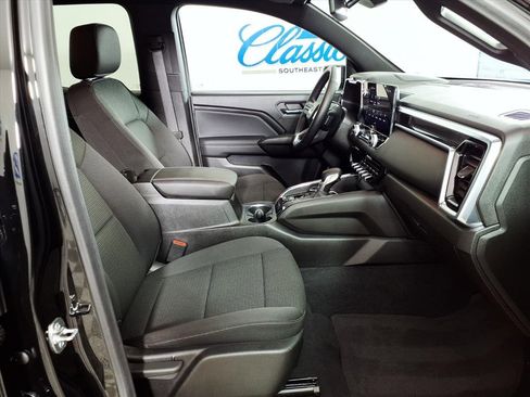 Used 2024 GMC Canyon Elevation w/ Convenience Package image 19