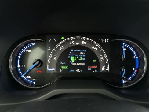 New 2025 Toyota RAV4 XLE image 17