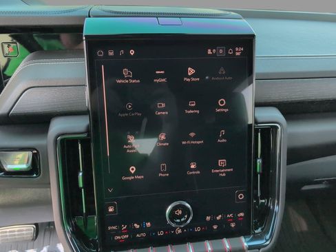 Certified 2025 GMC Yukon AT4 Ultimate AWD/4WD image 17