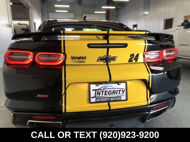 Used 2020 Chevrolet Camaro SS RWD image 8