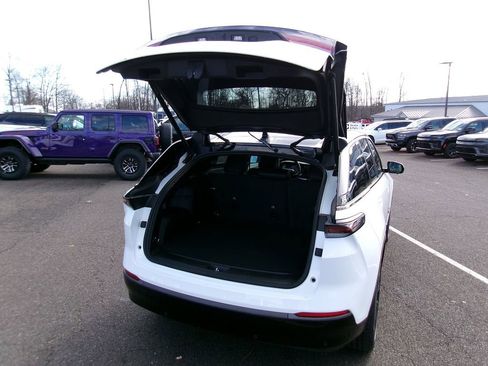 Used 2024 Jeep Wagoneer Launch Edition image 19