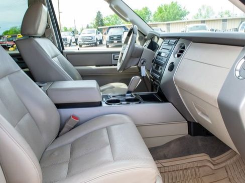 Used 2011 Ford Expedition EL Limited image 25