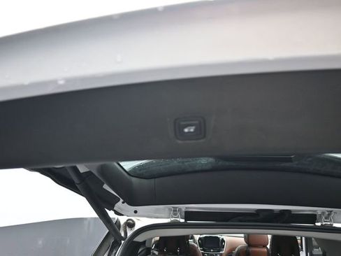 Used 2018 Chevrolet Traverse High Country w/ LPO, Floor Liner Package image 7