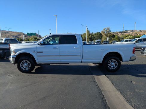 Used 2017 RAM 2500 Laramie AWD/4WD image 7