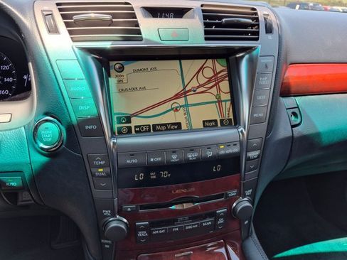 Used 2007 Lexus LS 460 RWD image 11