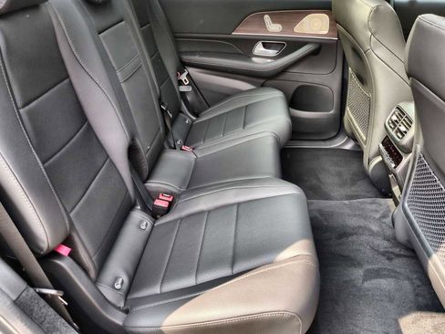 New 2025 Mercedes-Benz GLS 450 4MATIC image 22