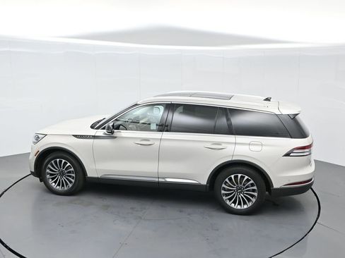 Used 2023 Lincoln Aviator Reserve w/ Equipment Group 201A image 65