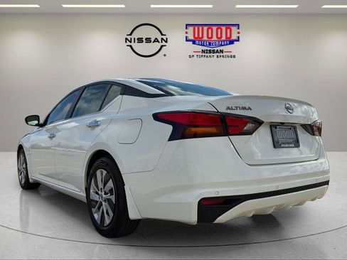 Certified 2024 Nissan Altima 2.5 S FWD image 4