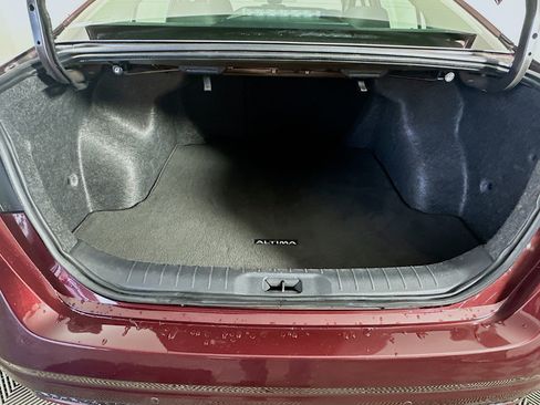 Used 2024 Nissan Altima 2.5 SV image 26