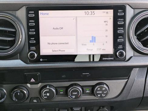 Used 2020 Toyota Tacoma TRD Sport image 12