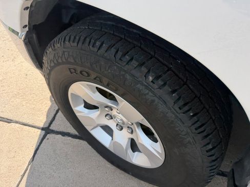 Used 2021 RAM 1500 Big Horn AWD/4WD image 12