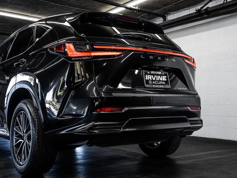 Used 2024 Lexus NX 250 FWD image 16