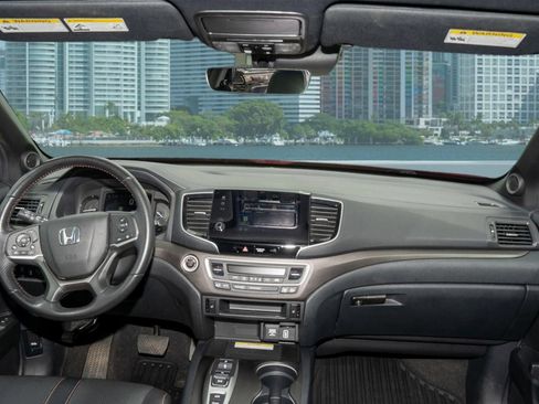 Certified 2023 Honda Passport TrailSport image 21