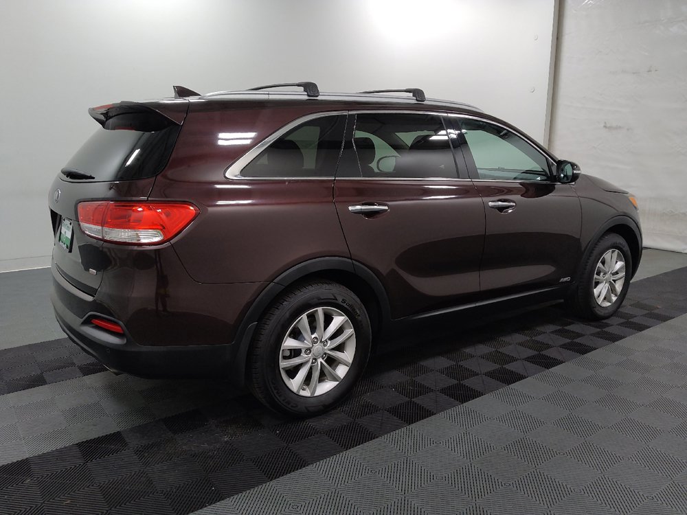 Used 2016 Kia Sorento AWD w/ LX Convenience Package image 10