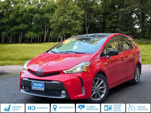 Used 2016 Toyota Prius V Five image 1