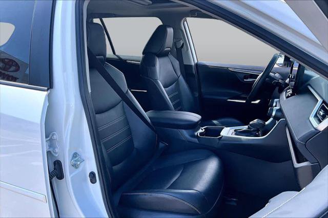 Certified 2023 Toyota RAV4 Limited FWD image 9