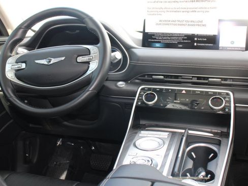 Used 2021 Genesis GV80 2.5T w/ Prestige Package 04 image 25