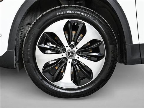 Certified 2026 Mercedes-Benz GLA 250 4MATIC image 26