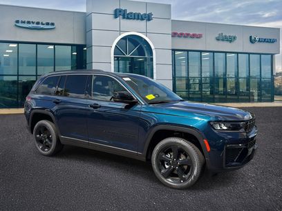 New 2026 Jeep Grand Cherokee Limited w/ Limited Altitude Package
