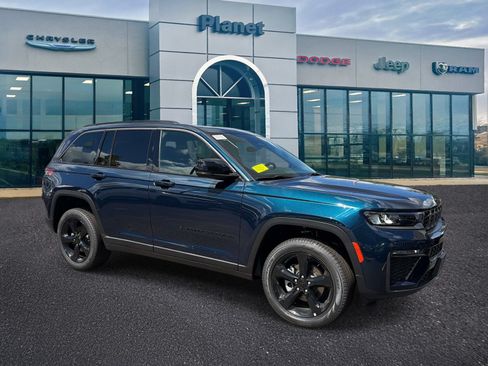 New 2026 Jeep Grand Cherokee Limited w/ Limited Altitude Package AWD/4WD image 1