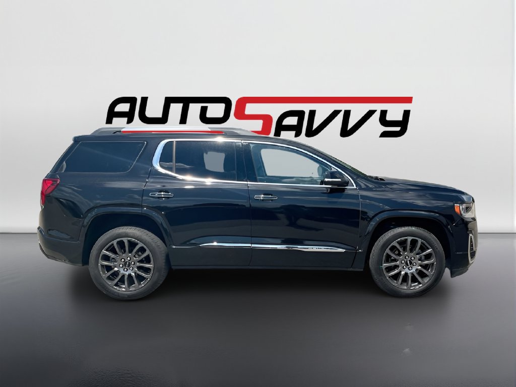 Used 2023 GMC Acadia Denali w/ Black Diamond Edition FWD image 8