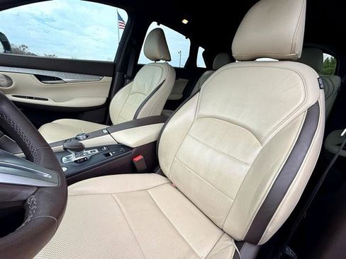 Used 2021 INFINITI QX50 Autograph w/ Accent Package image 16