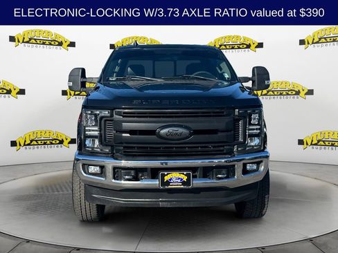 Used 2019 Ford F250 XLT w/ XLT Premium Package image 9