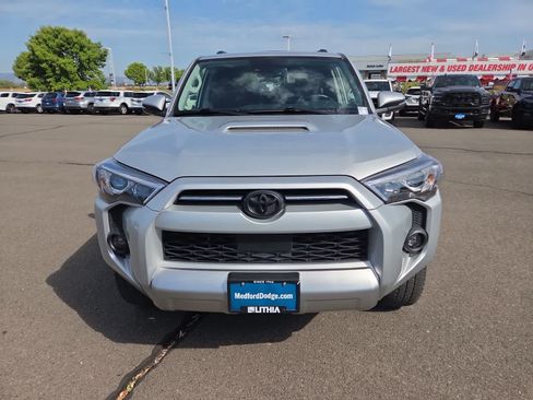 Used 2024 Toyota 4Runner TRD Off-Road Premium w/ Moonroof Package AWD/4WD image 14