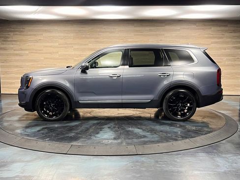 Used 2022 Kia Telluride S image 17