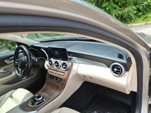 Used 2020 Mercedes-Benz C 300 4MATIC Sedan image 12