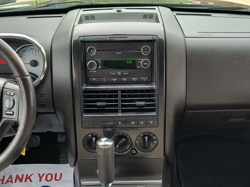 Used 2008 Ford Explorer Sport Trac XLT image 19