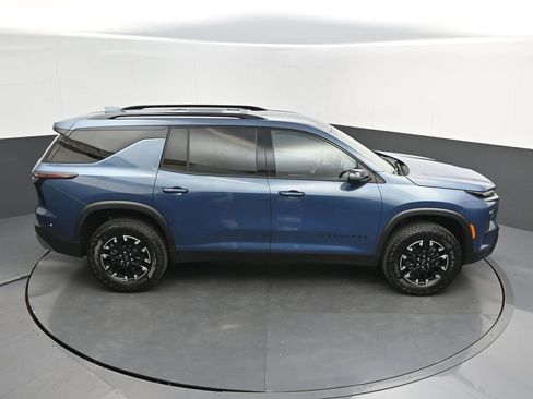 Used 2025 Chevrolet Traverse Z71 w/ Driver Confidence Package AWD/4WD image 33