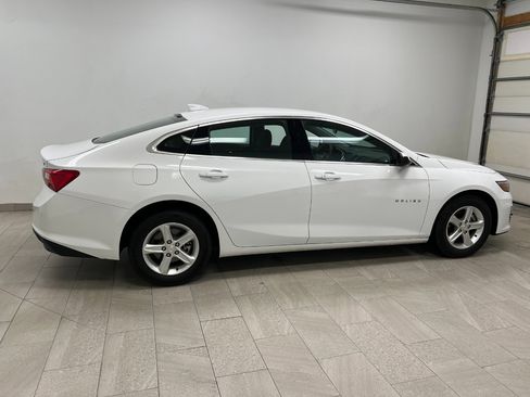 Used 2023 Chevrolet Malibu LT w/ Driver Confidence Package image 15