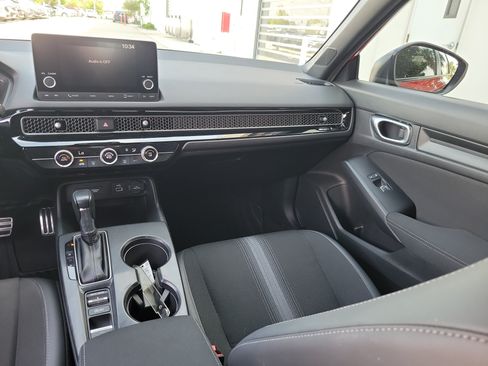 Used 2024 Honda Civic Sport image 20
