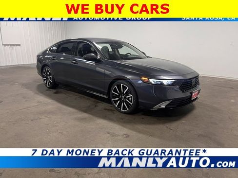 Used 2024 Honda Accord Touring image 1