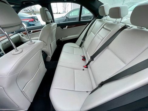 Used 2012 Mercedes-Benz C 300 4MATIC Sedan image 9