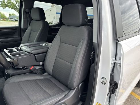 Certified 2025 Chevrolet Silverado 1500 LT AWD/4WD image 7