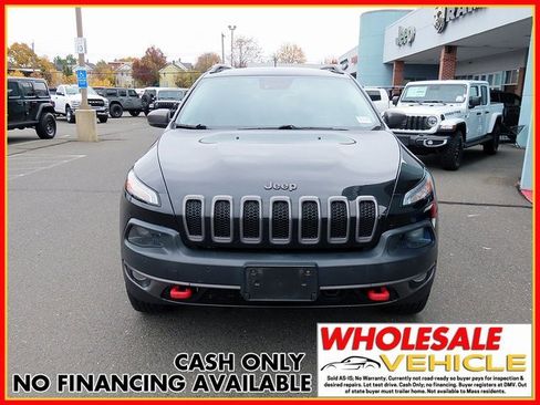 Used 2015 Jeep Cherokee Trailhawk w/ Comfort/Convenience Group image 3