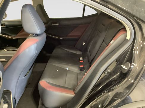 Used 2019 Lexus IS 300 w/ Accessory Package RWD image 7