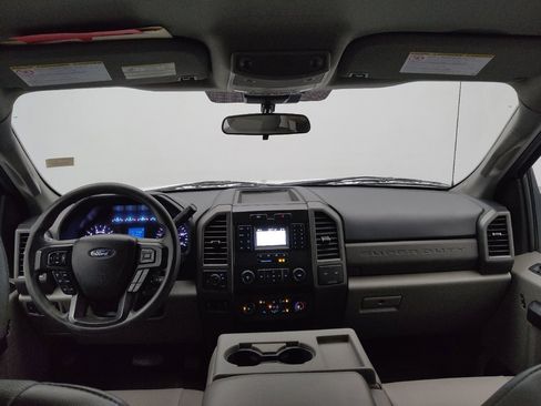 Used 2021 Ford F250 XL w/ Power Equipment Group image 22