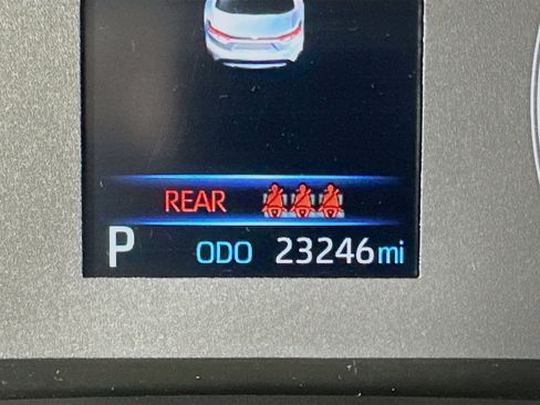 Used 2025 Toyota Corolla LE FWD image 19