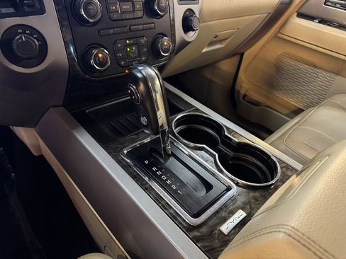 Used 2017 Ford Expedition EL Limited w/ Equipment Group 301A image 20