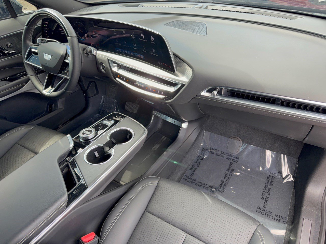Used 2024 Cadillac Lyriq Sport RWD image 31