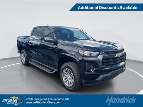 New 2026 Chevrolet Colorado LT image 1