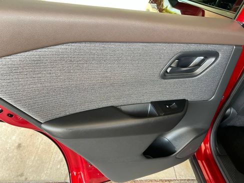 Certified 2023 Nissan Rogue S AWD/4WD image 10