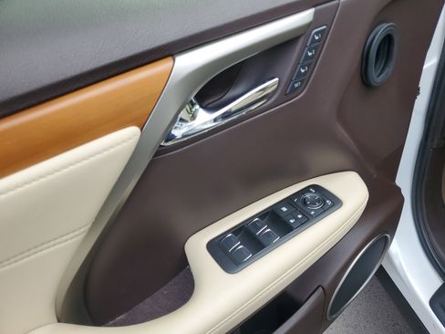 Used 2019 Lexus RX 450h AWD w/ Navigation Package image 9