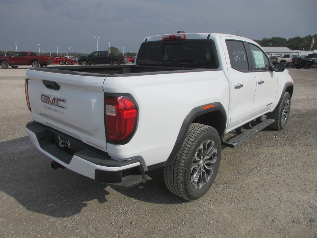New 2026 GMC Canyon Denali AWD/4WD image 4